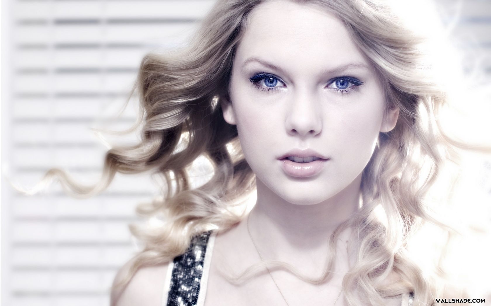 Taylor Swift 22 Wallpapers