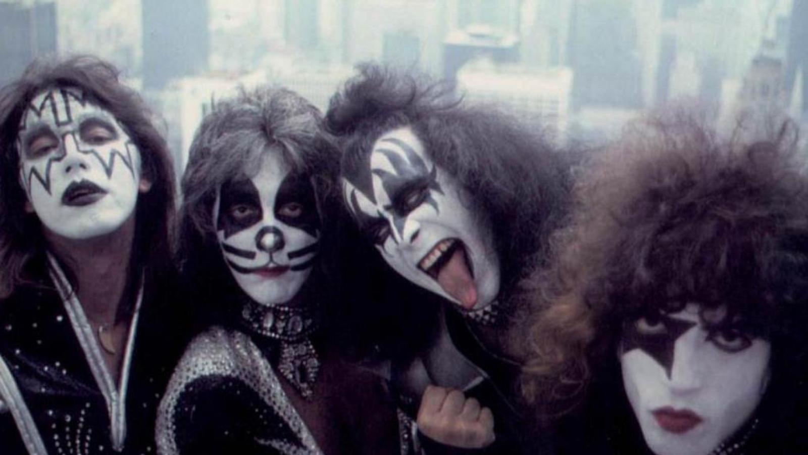 Kiss band 1976 484505 wallpaper - HQ Desktop Wallpapers
