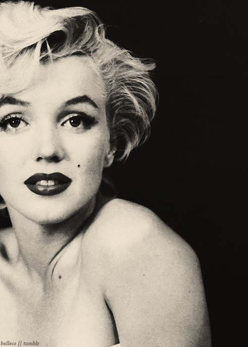 Marilyn Monroe | HD Background Wallpaper