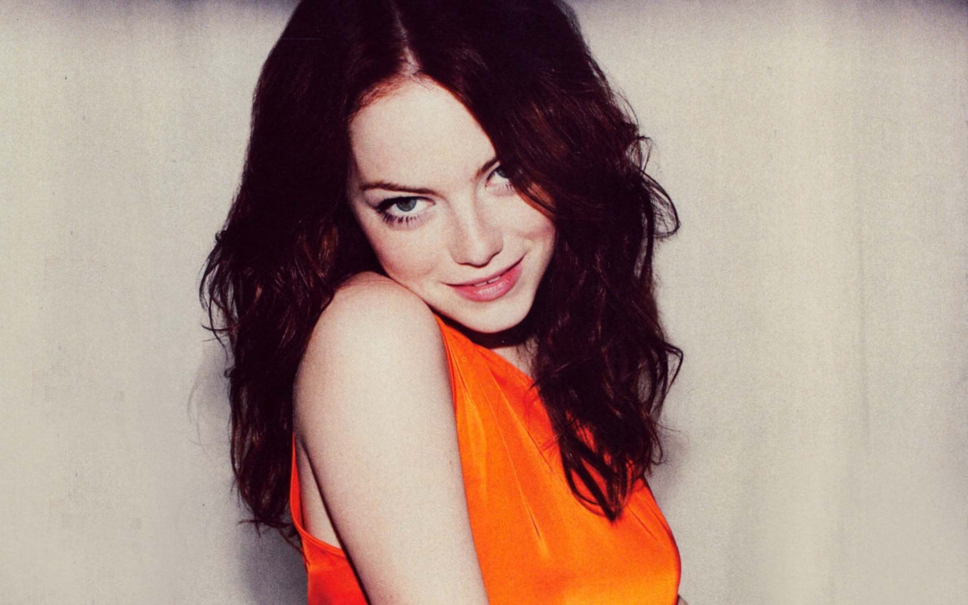 Emma Stone Hot wallpapers - Hot wallpapers of Emma Stone