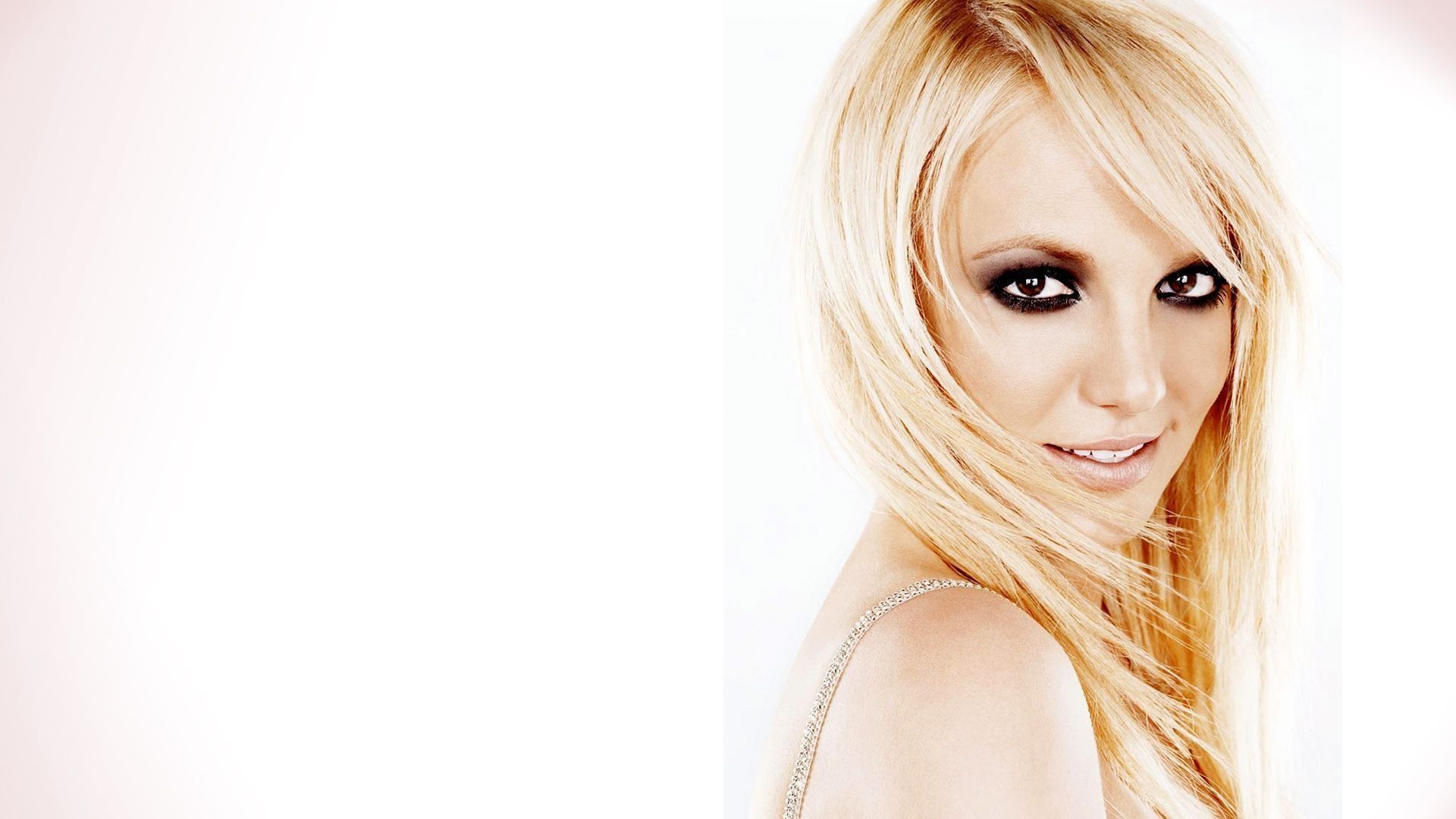 Cute Britney Spears Wallpapers