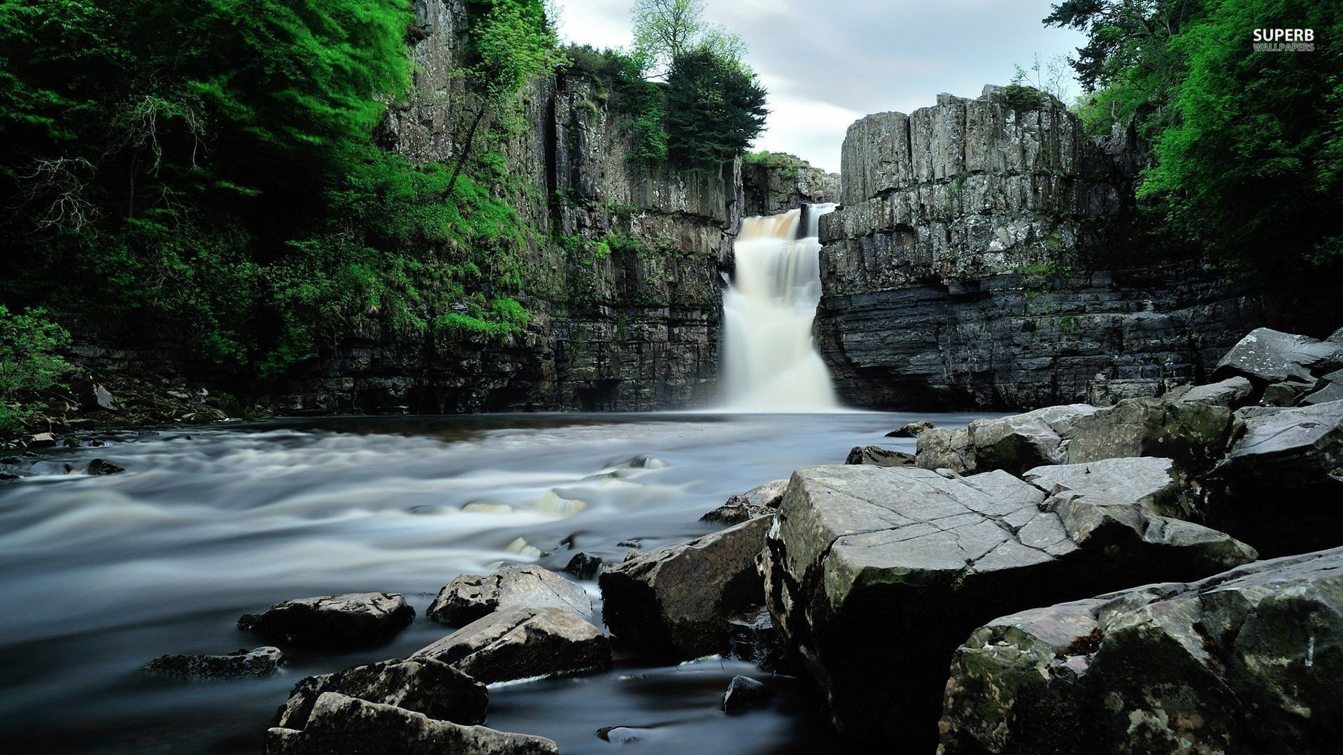 High Force waterfall, England wallpaper - Nature wallpapers -