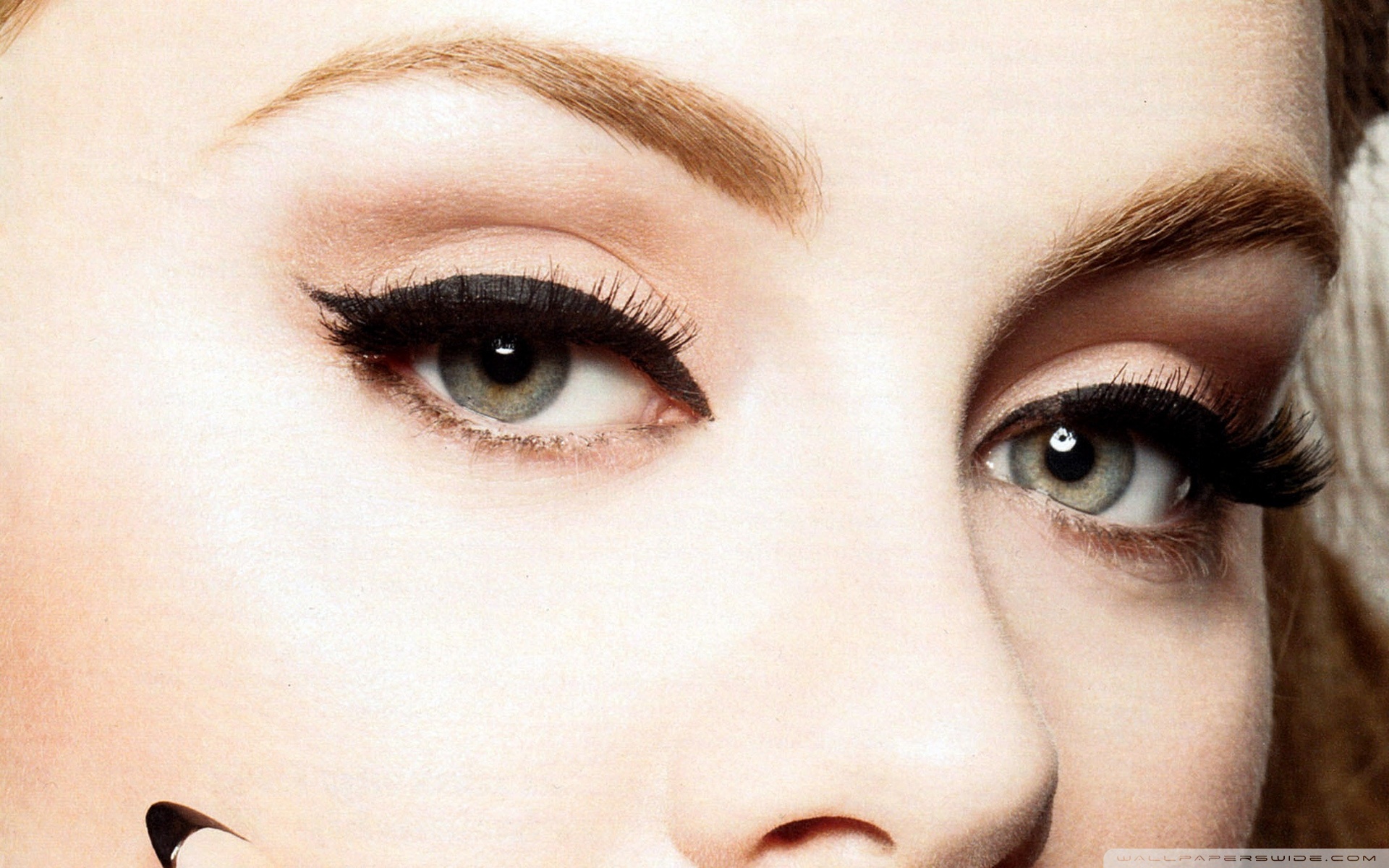 Adele's Eyes Wallpaper Full HD [1920x1200] - Free wallpaper full ...