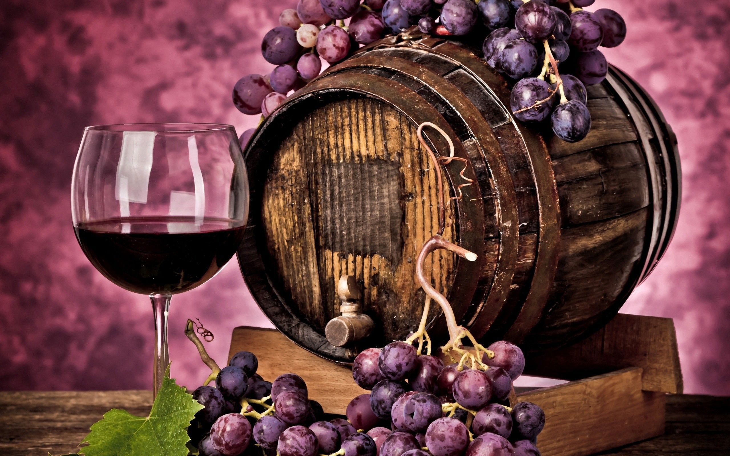 A barrel of wine wallpapers and images - wallpapers, pictures, photos
