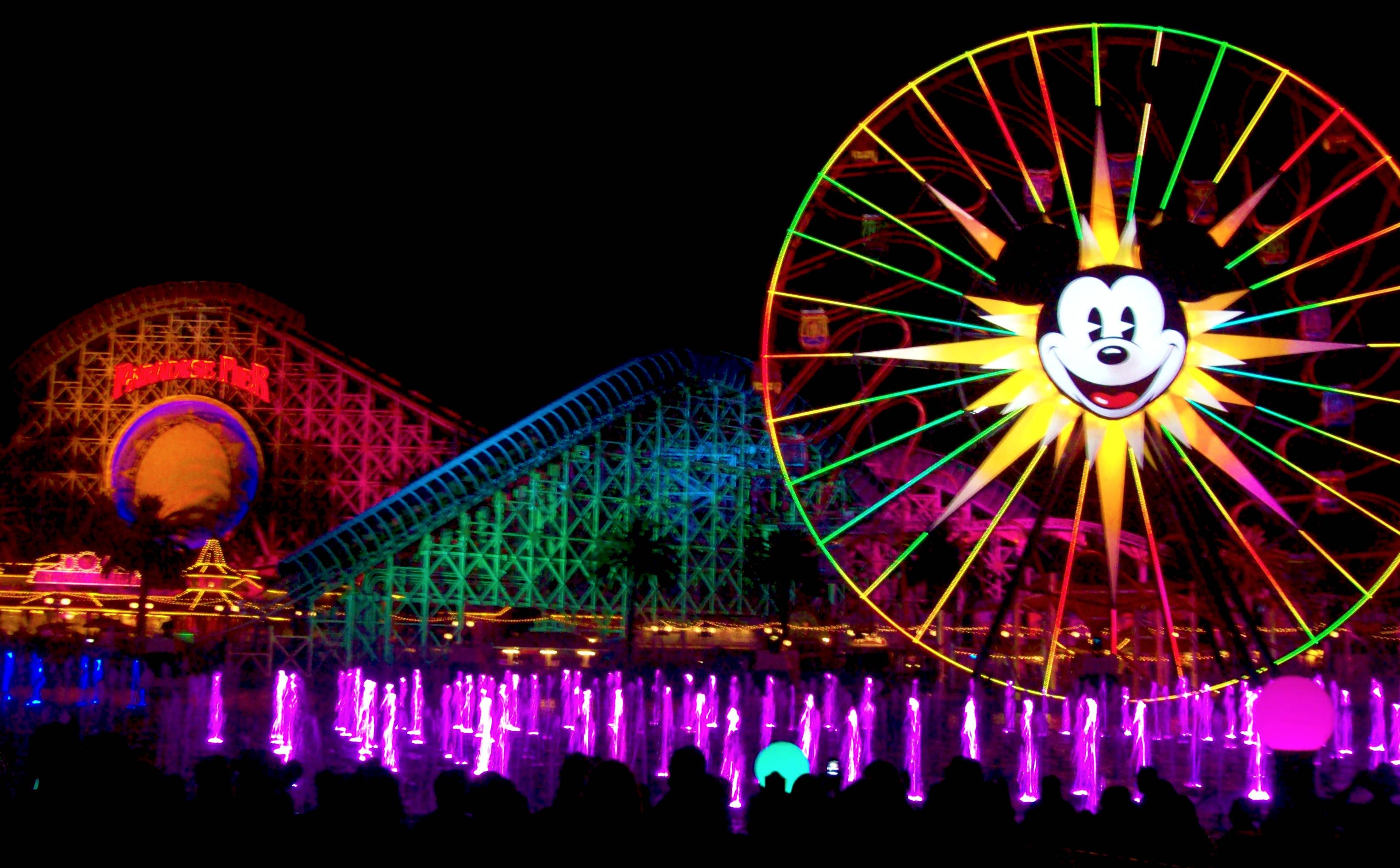 Disneyland World Of Color - Flash coloring book dot com