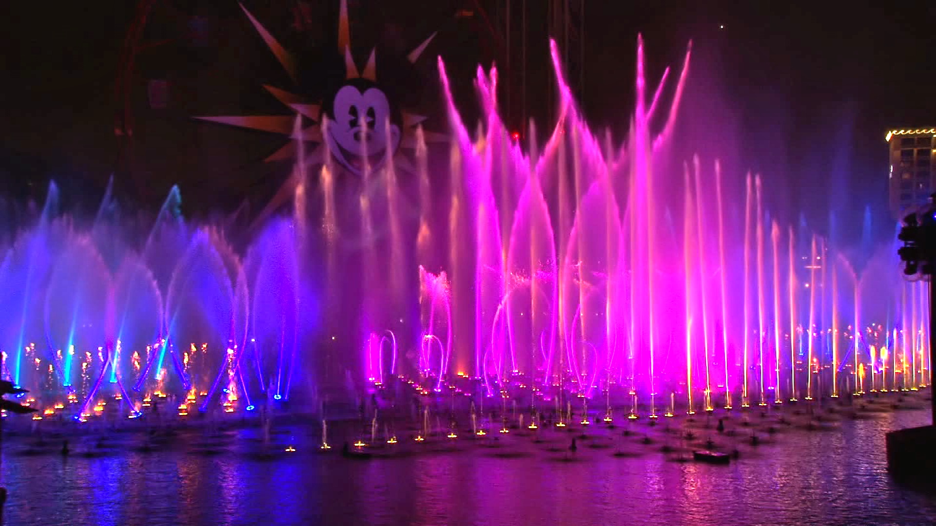 World Of Color Dining Package The DIS Unplugged Disney Podcast