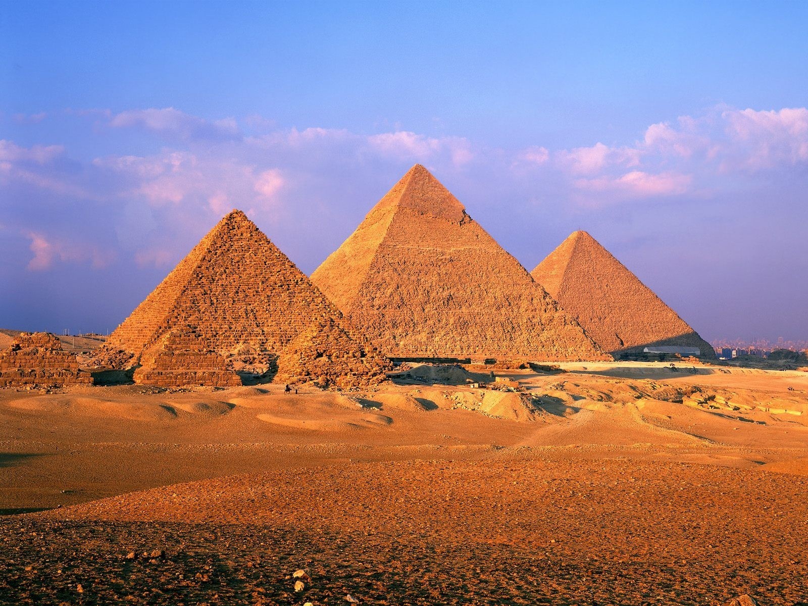 Wonders of World Pyramid of Giza in Egypt Wallpaper HD Backgrounds