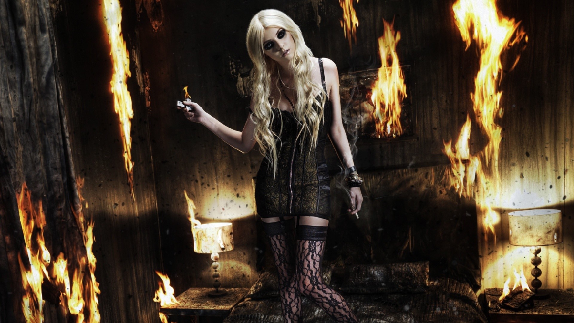 The pretty reckless Wallpaper Background 35236