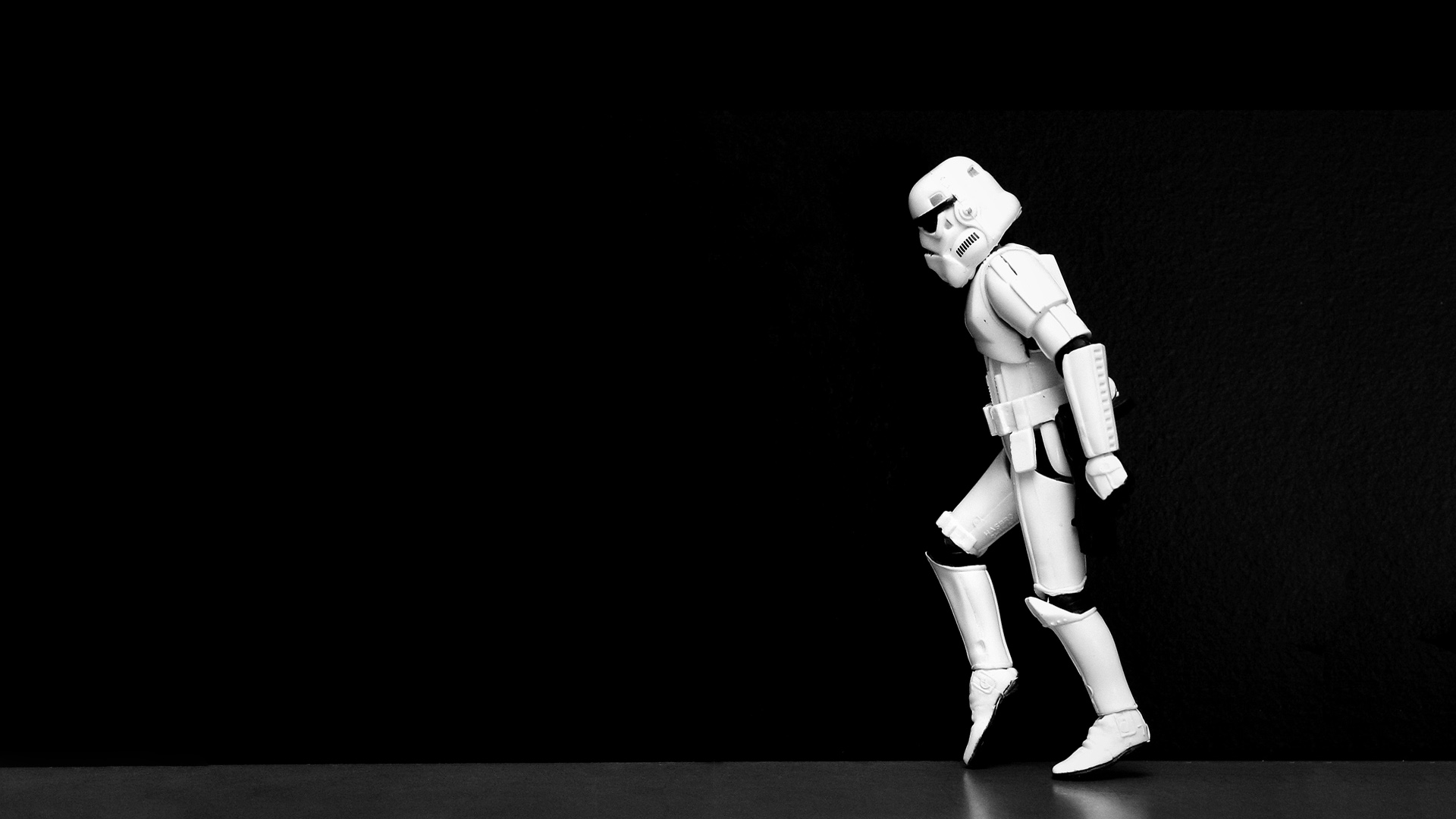 Star wars stormtroopers moonwalk black background stormtrooper #QRGV