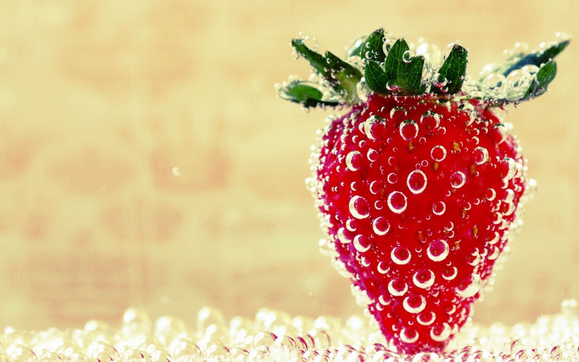 Strawberry Wallpaper | 1920x1200 | ID:19390