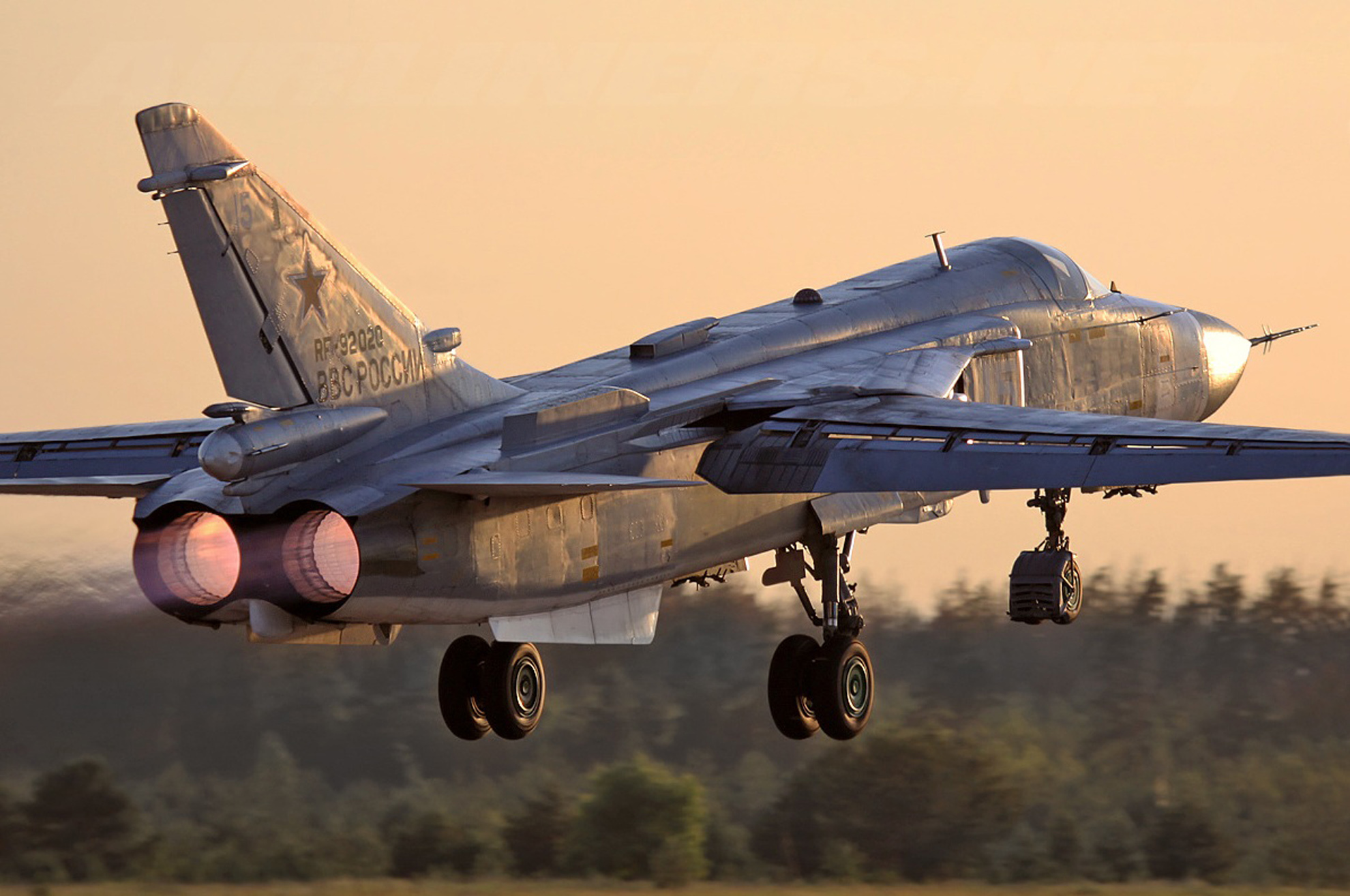 Sukhoi Su-24 Wallpapers HD Download