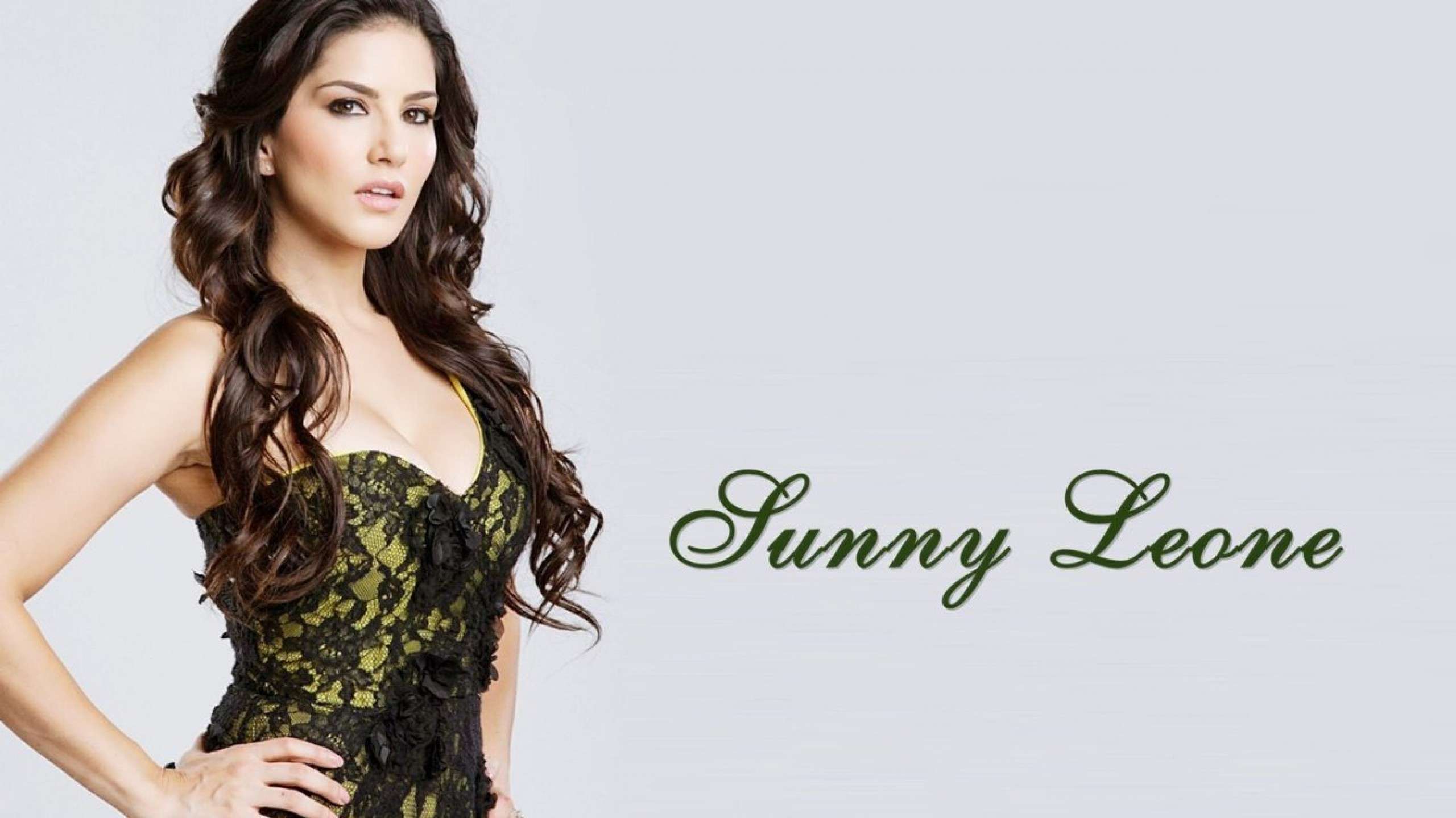 Sunny Leone HD Backgrounds