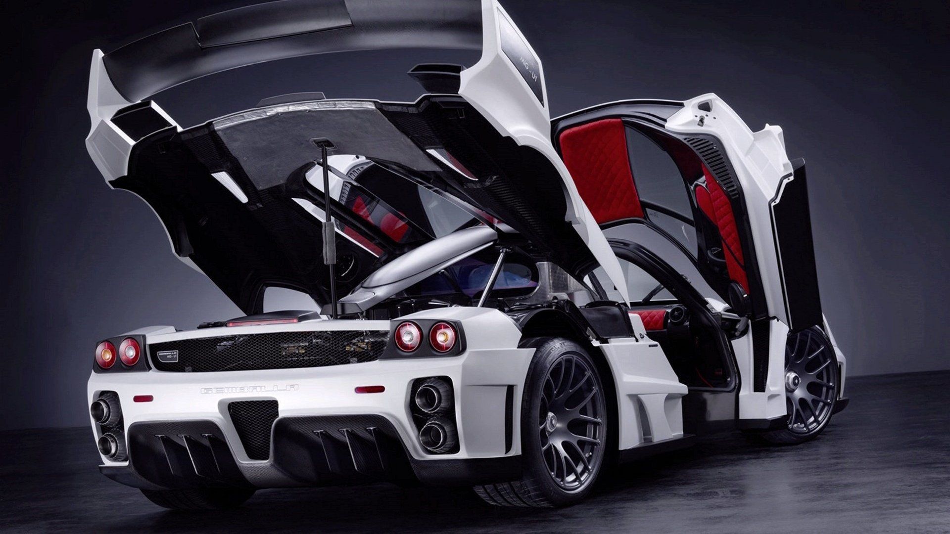 Supercars Hd Wallpapers Free Download