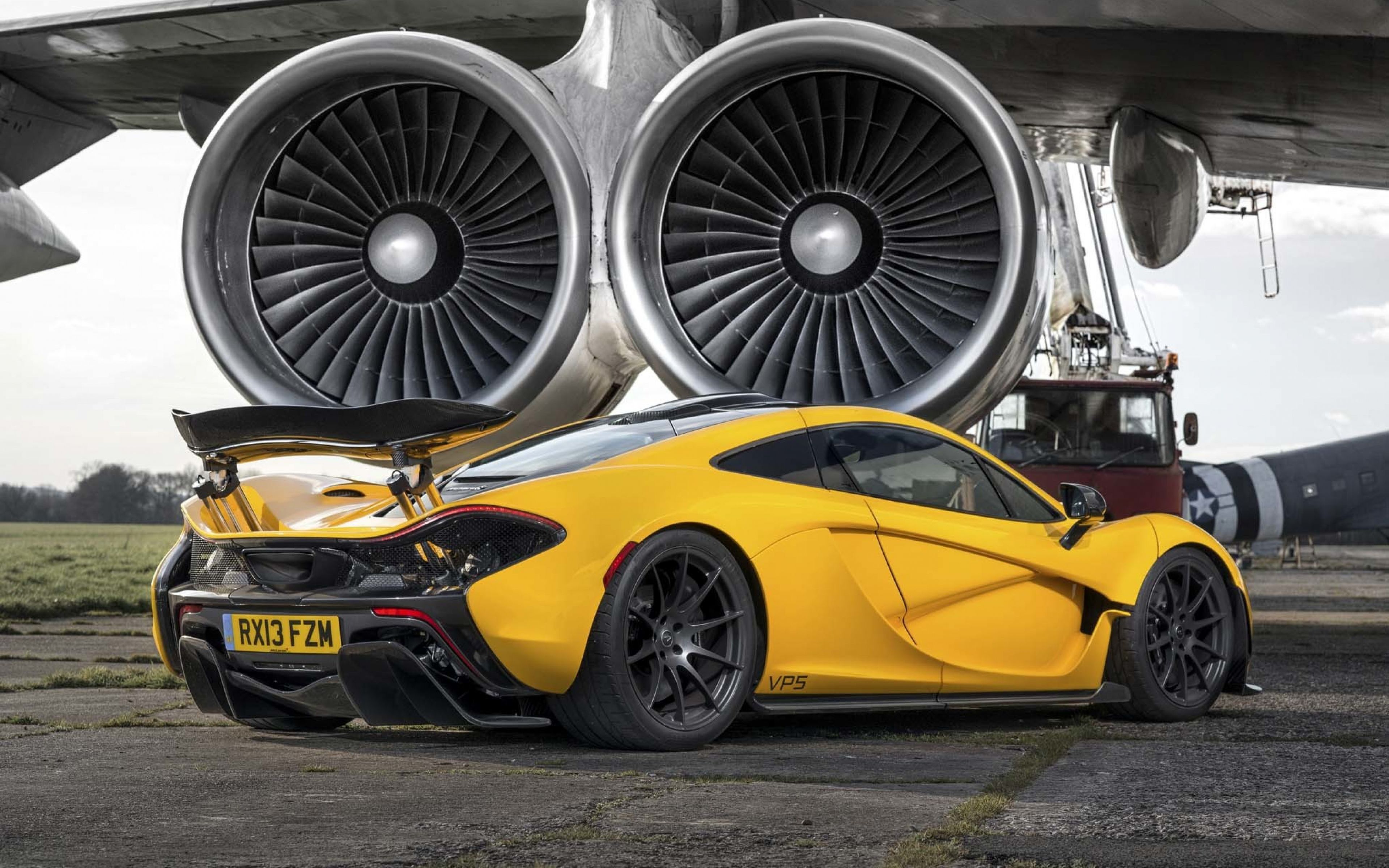 HD Background P1 McLaren Yellow Color Airplane Turbines Supercar