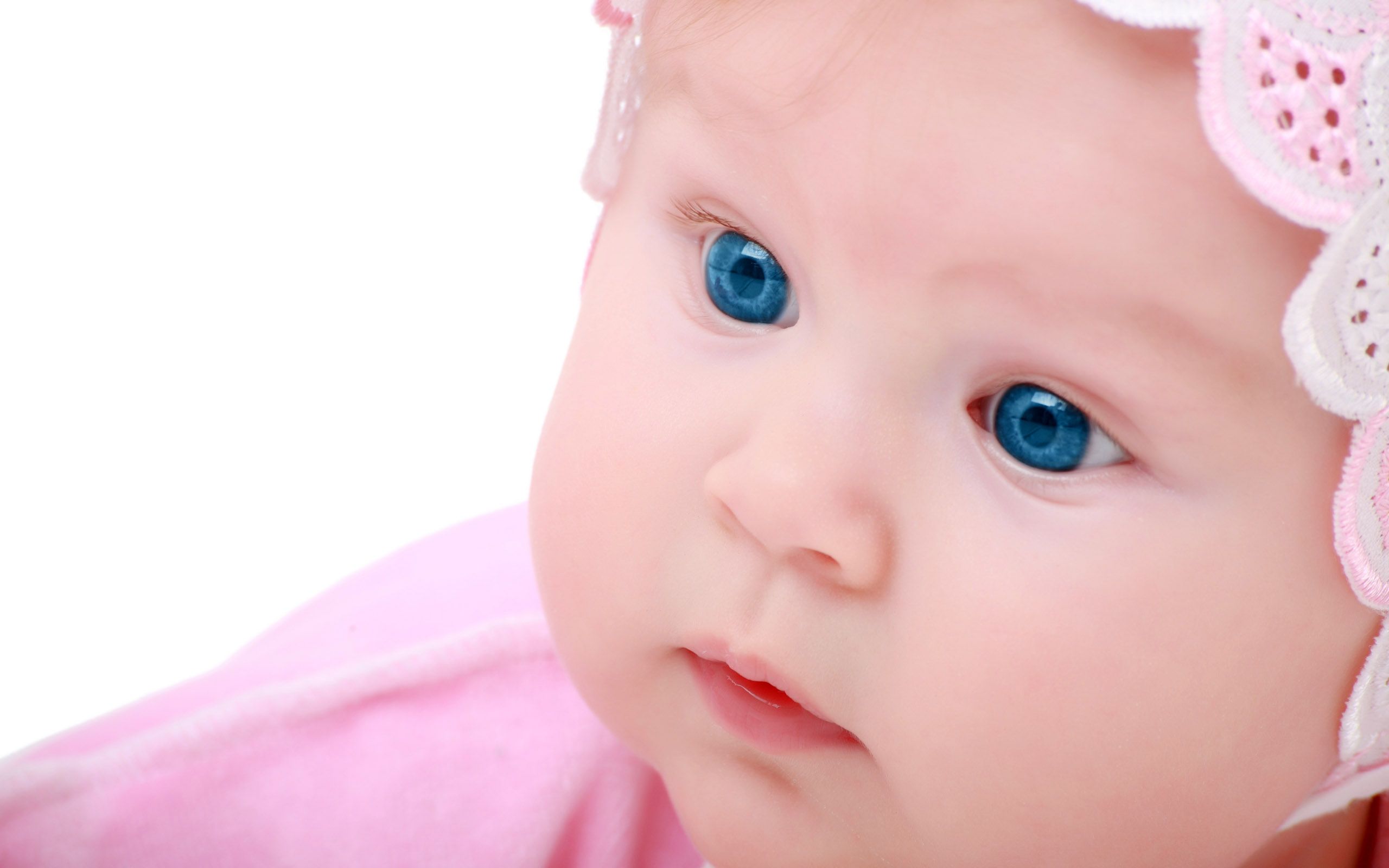 Blue-Eyes-Baby.jpg