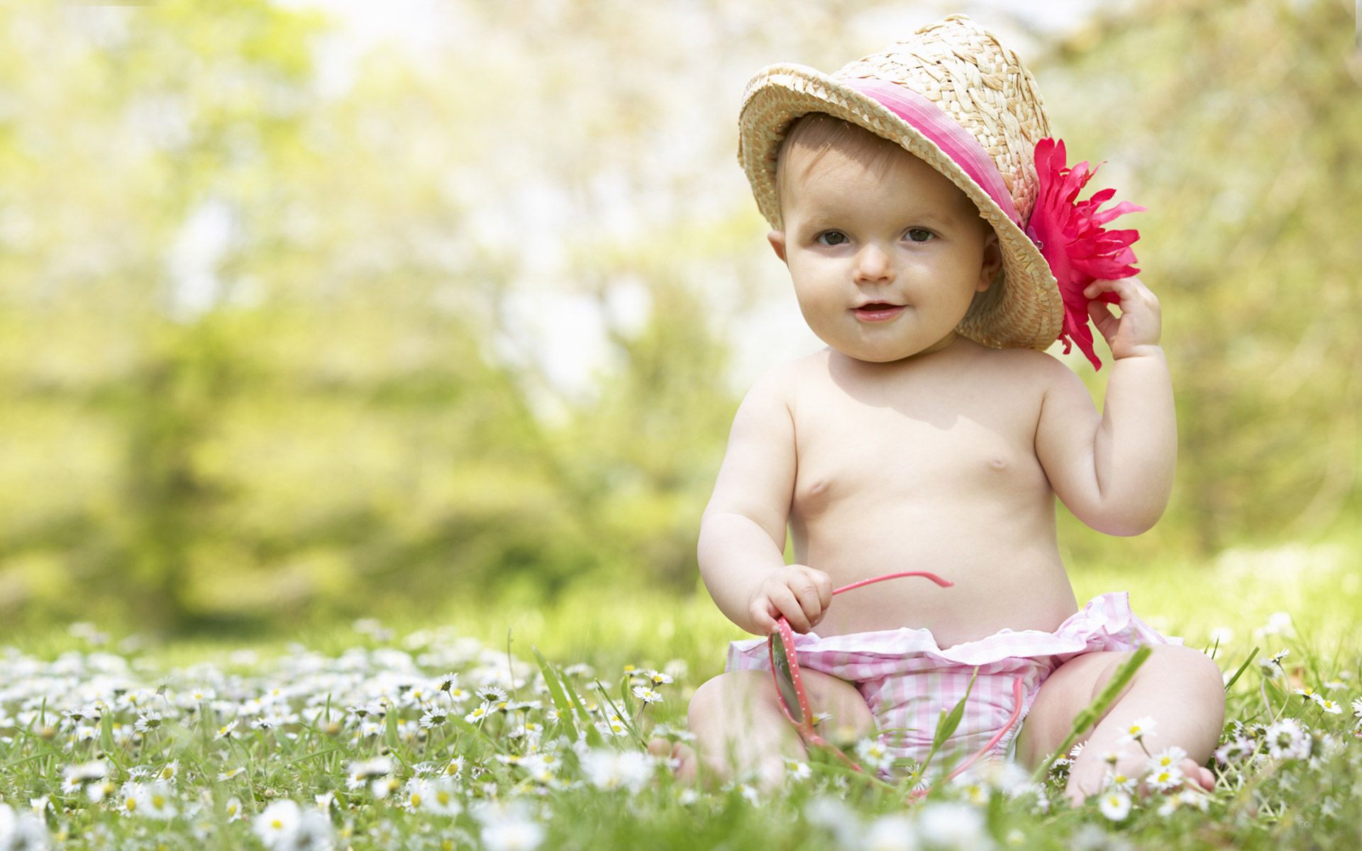 baby images hd and wallpaper Download