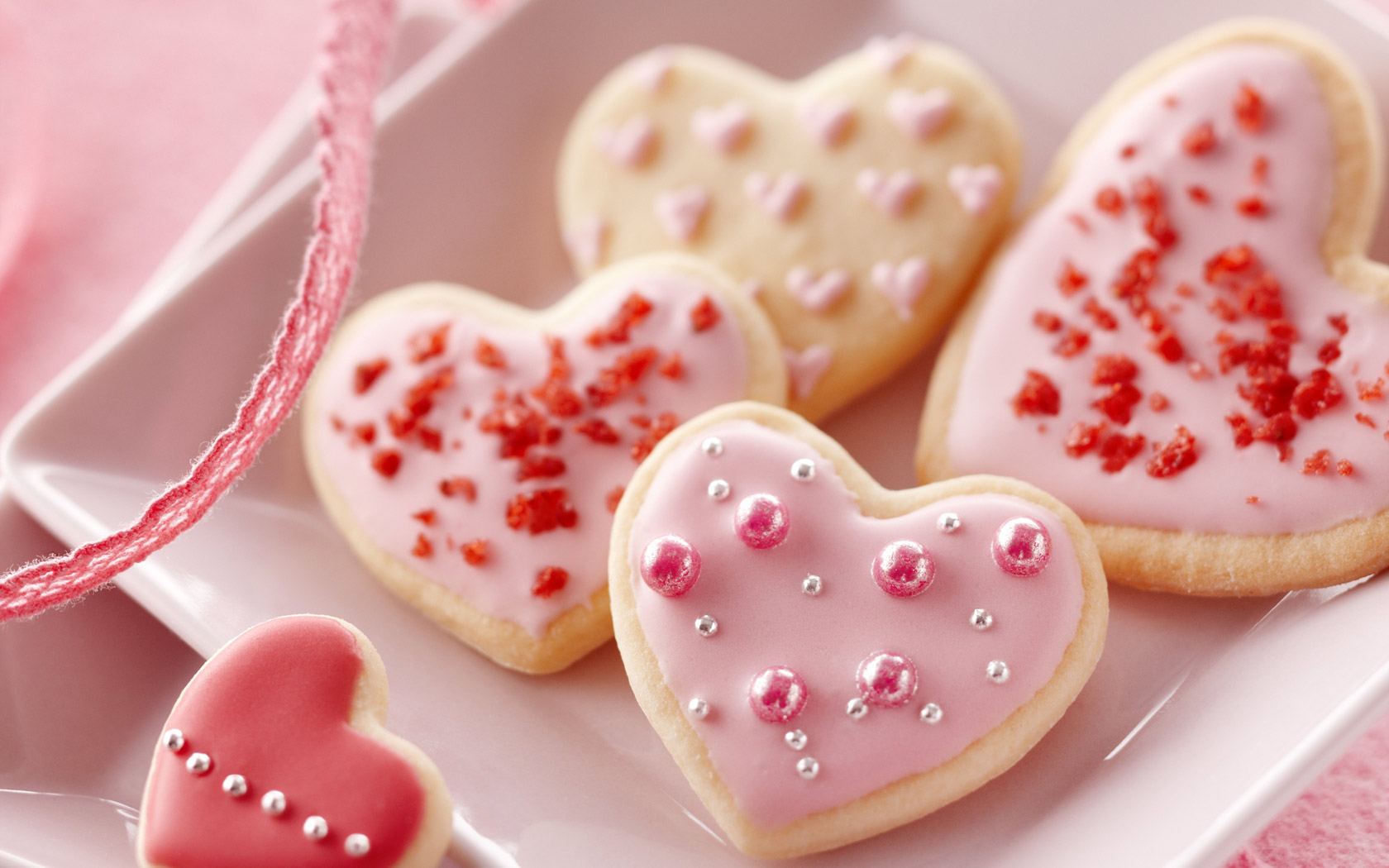 Cookies in the shape of a heart wallpapers and images - wallpapers ...