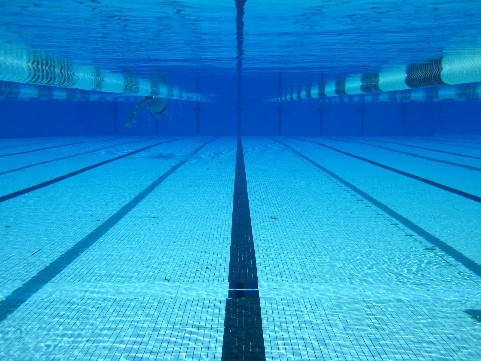 Olympic Swimming Pool Underwater Sky HD Wallpaper