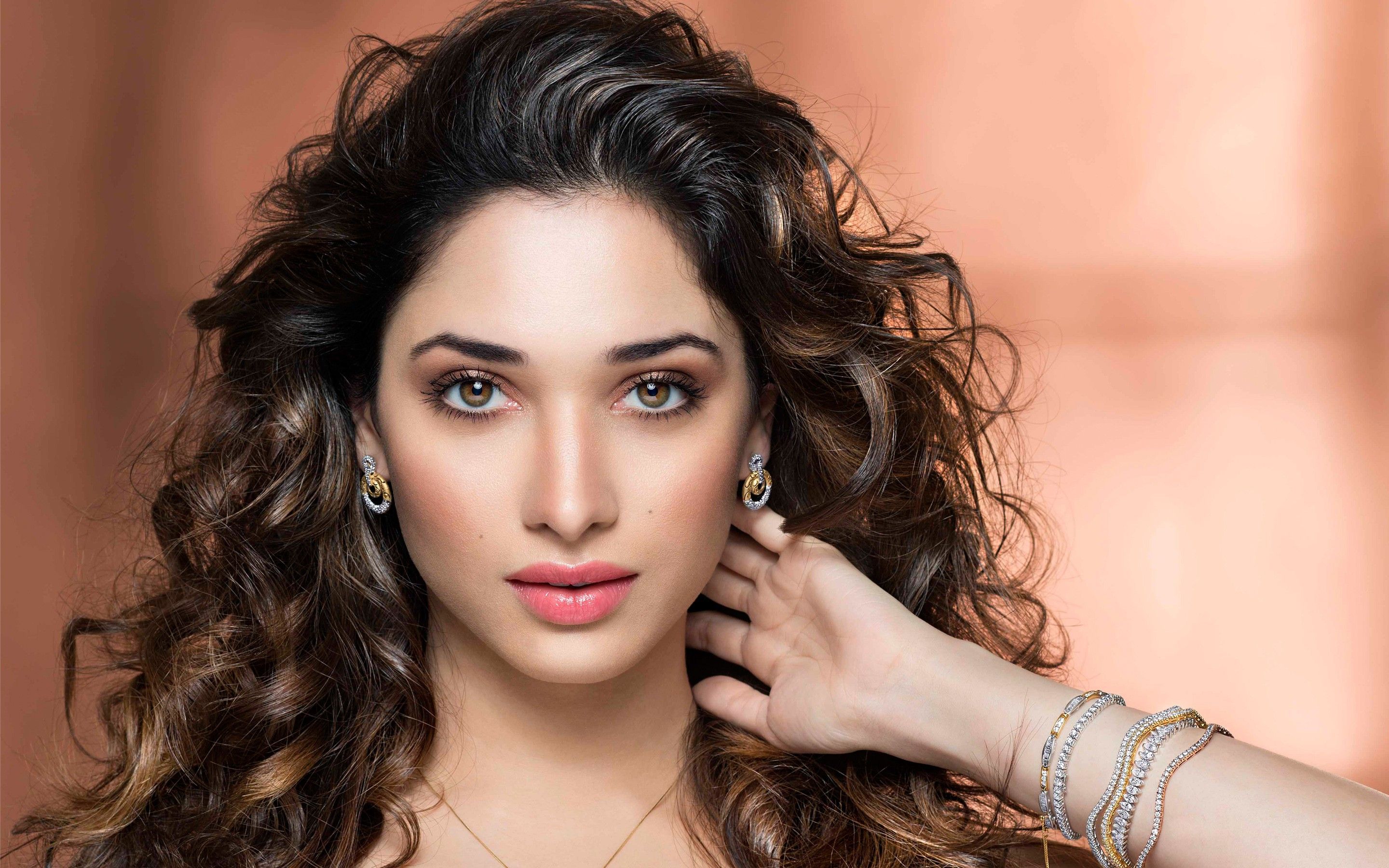 Tamanna Bhatia Wallpapers Free for Desktop - New HD Wallpapers