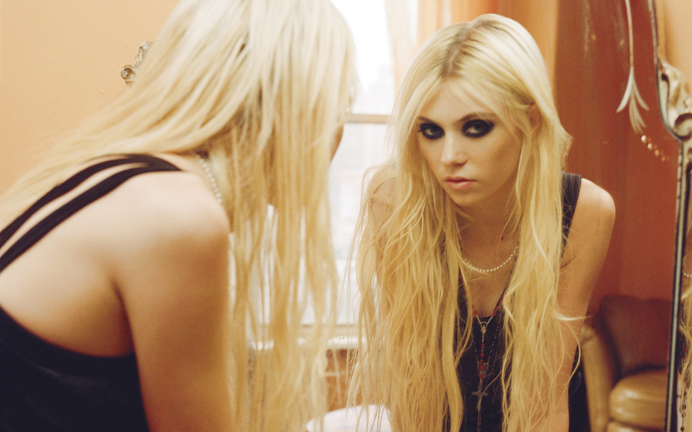 High Quality Taylor Momsen Wallpaper | Full HD Pictures