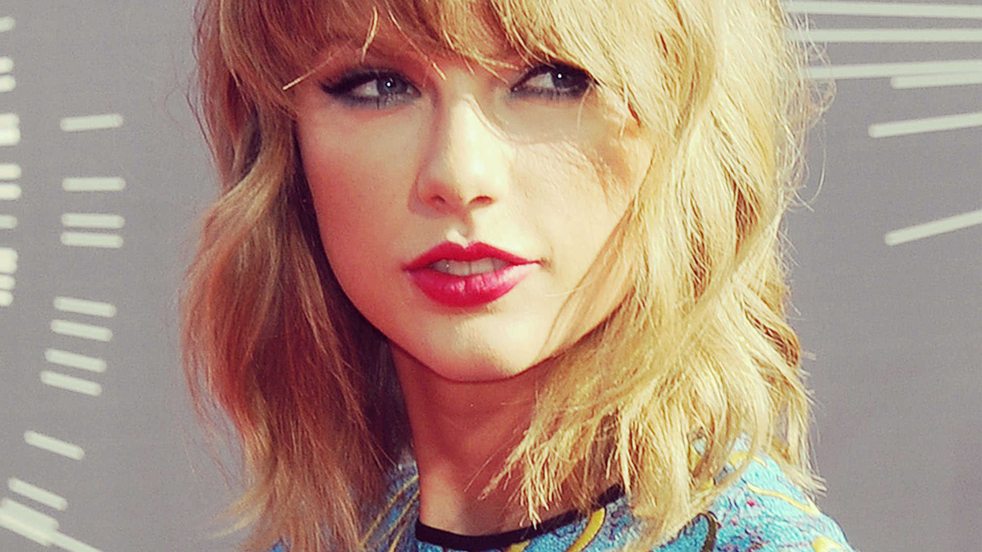 Taylor-Swift-Face-Closeup-Wallpaper-HD-2015.jpg