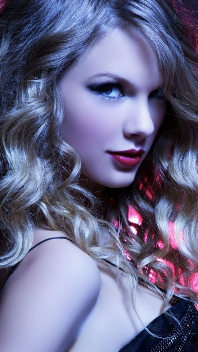 Taylor Swift iPhone 5 Wallpaper 640x1136