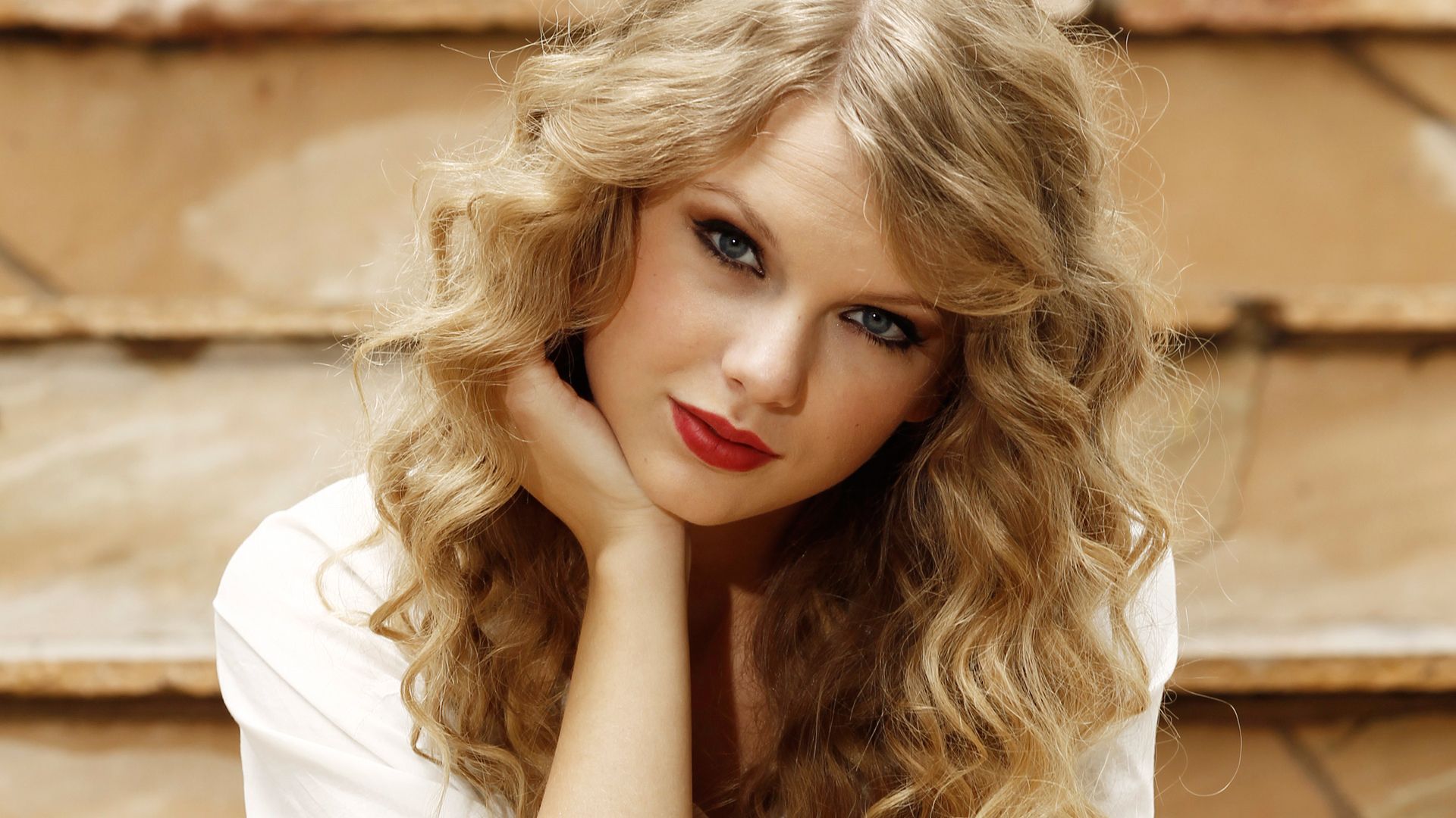 Taylor Swift HD wallpapers free download