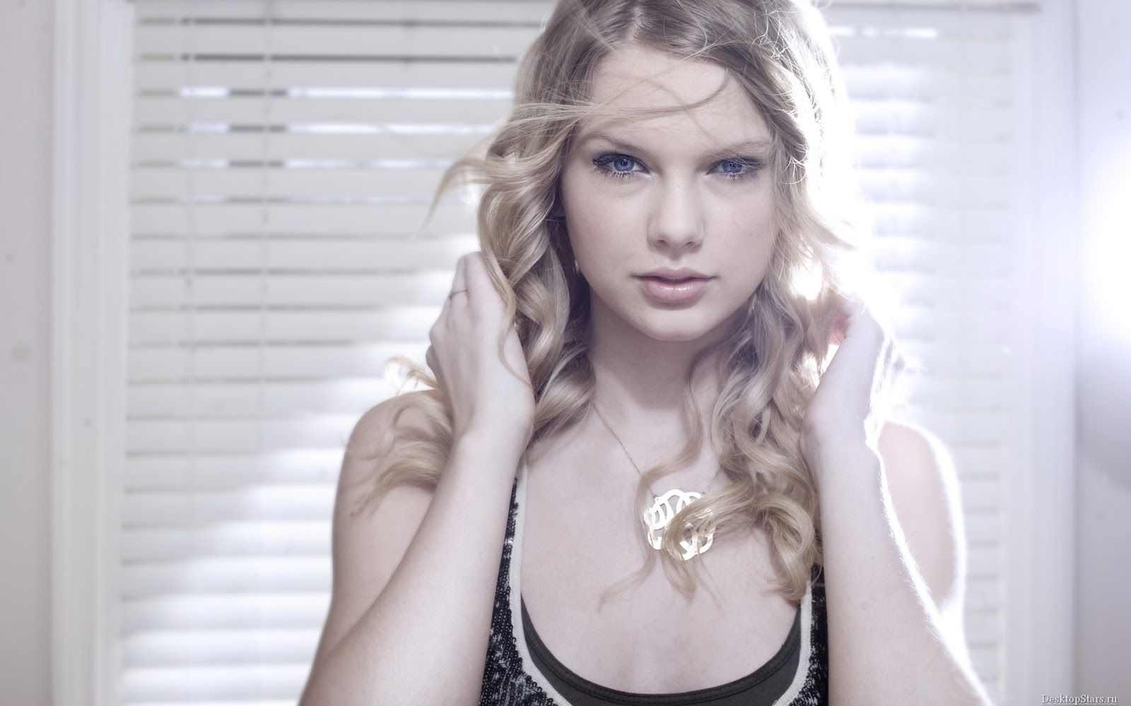 Taylor Swift singer Wallpaper | Wallpapers, Backgrounds, Images ...