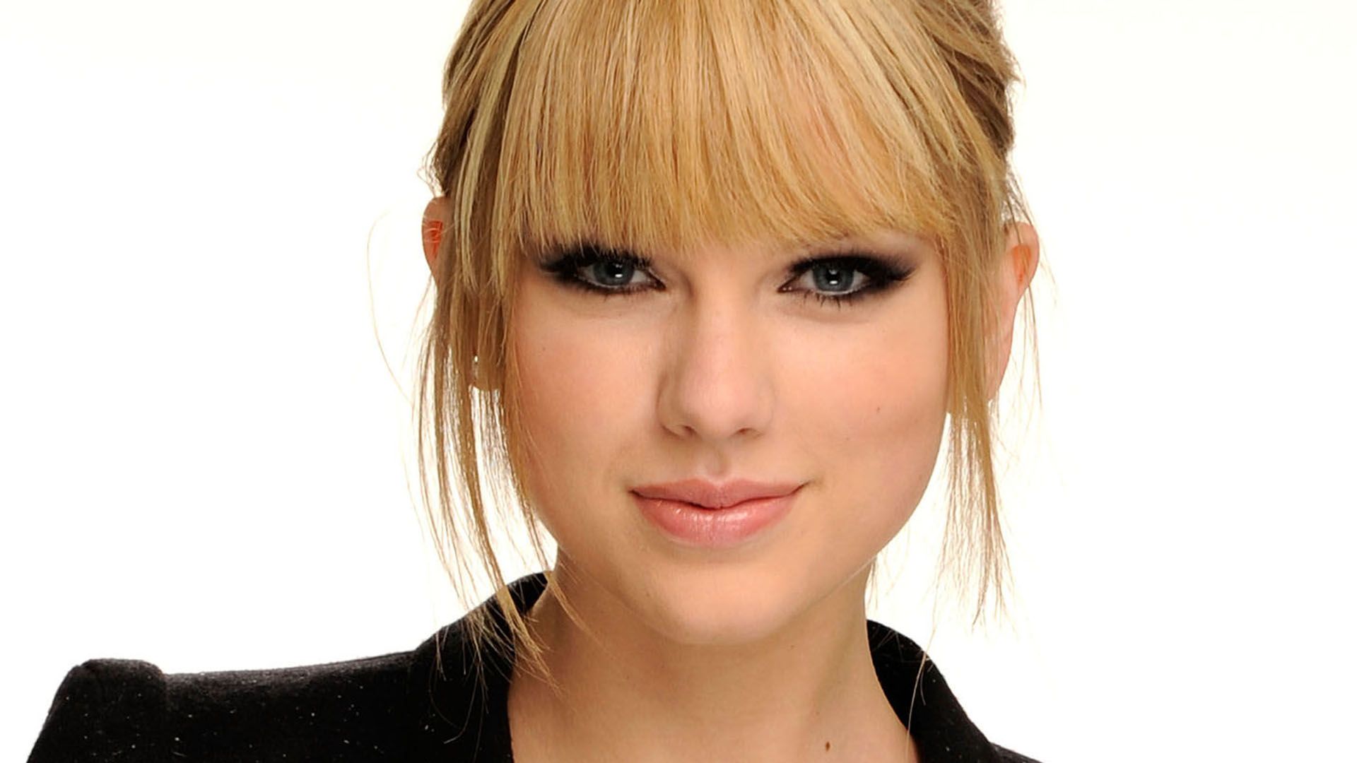 Taylor Swift Wallpapers - HD – HdCoolWallpapers.Com