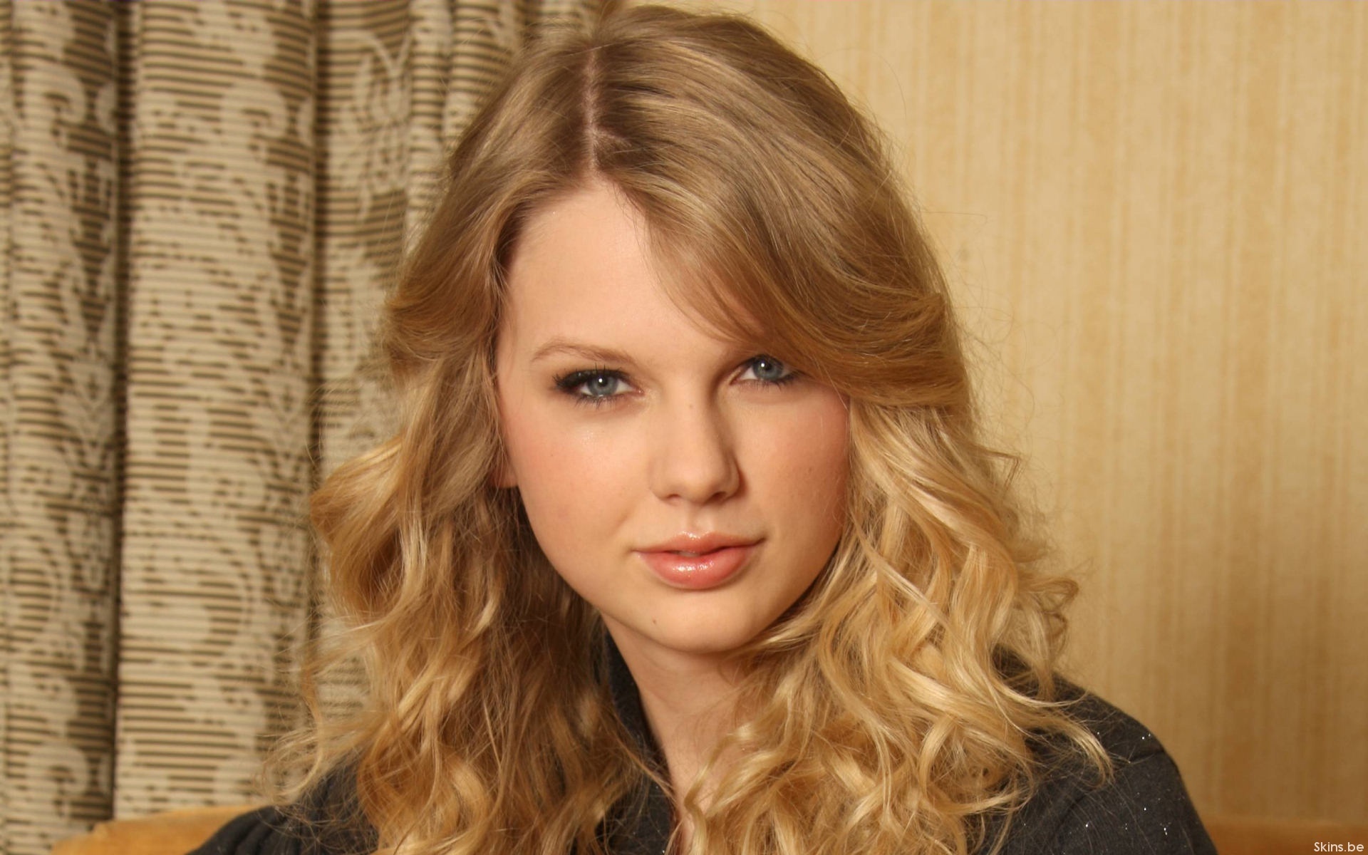 Taylor Swift Wallpaper HD Backgrounds