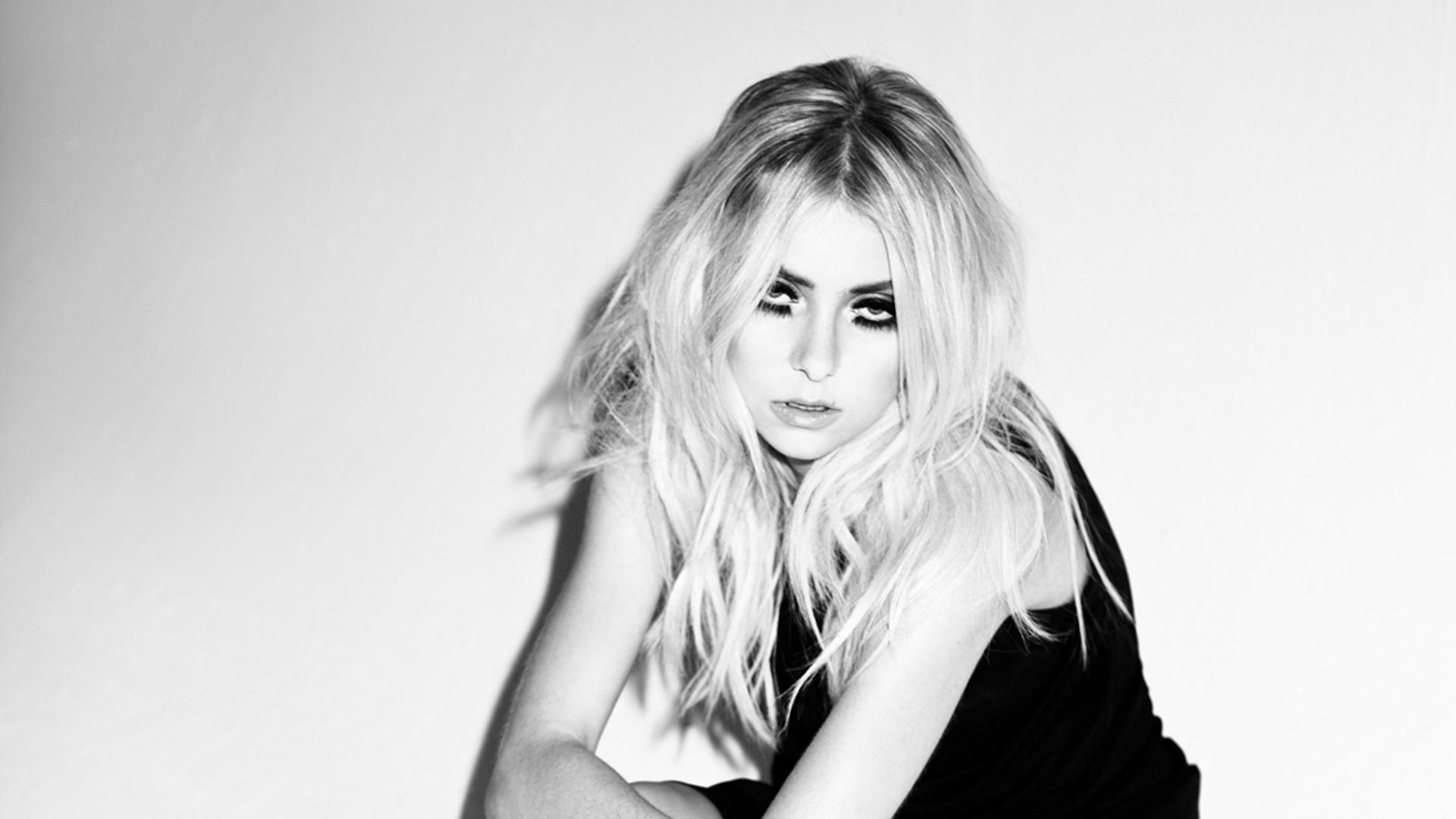 Taylor Momsen Wallpapers - HD – HdCoolWallpapers.Com
