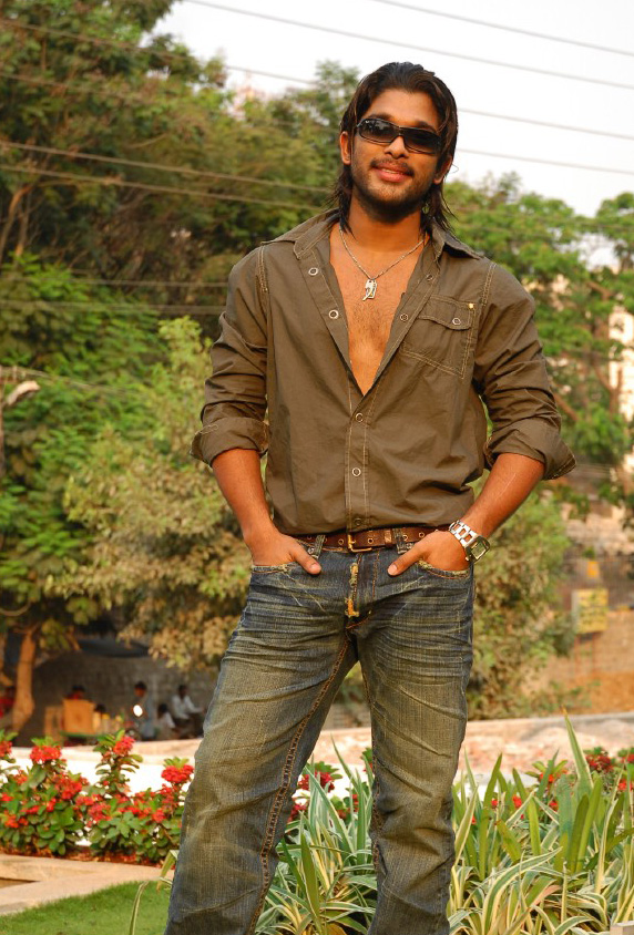 allu-arjun-telugu-actor-stills-2 - Bollywood south Movies stills ...
