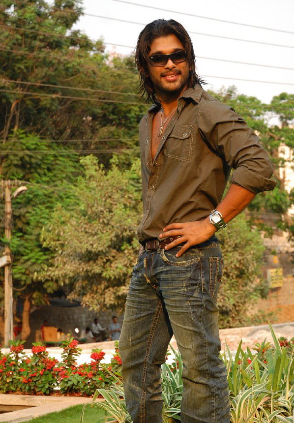 allu-arjun-telugu-actor-stills-4 - high quality photo gallery ...
