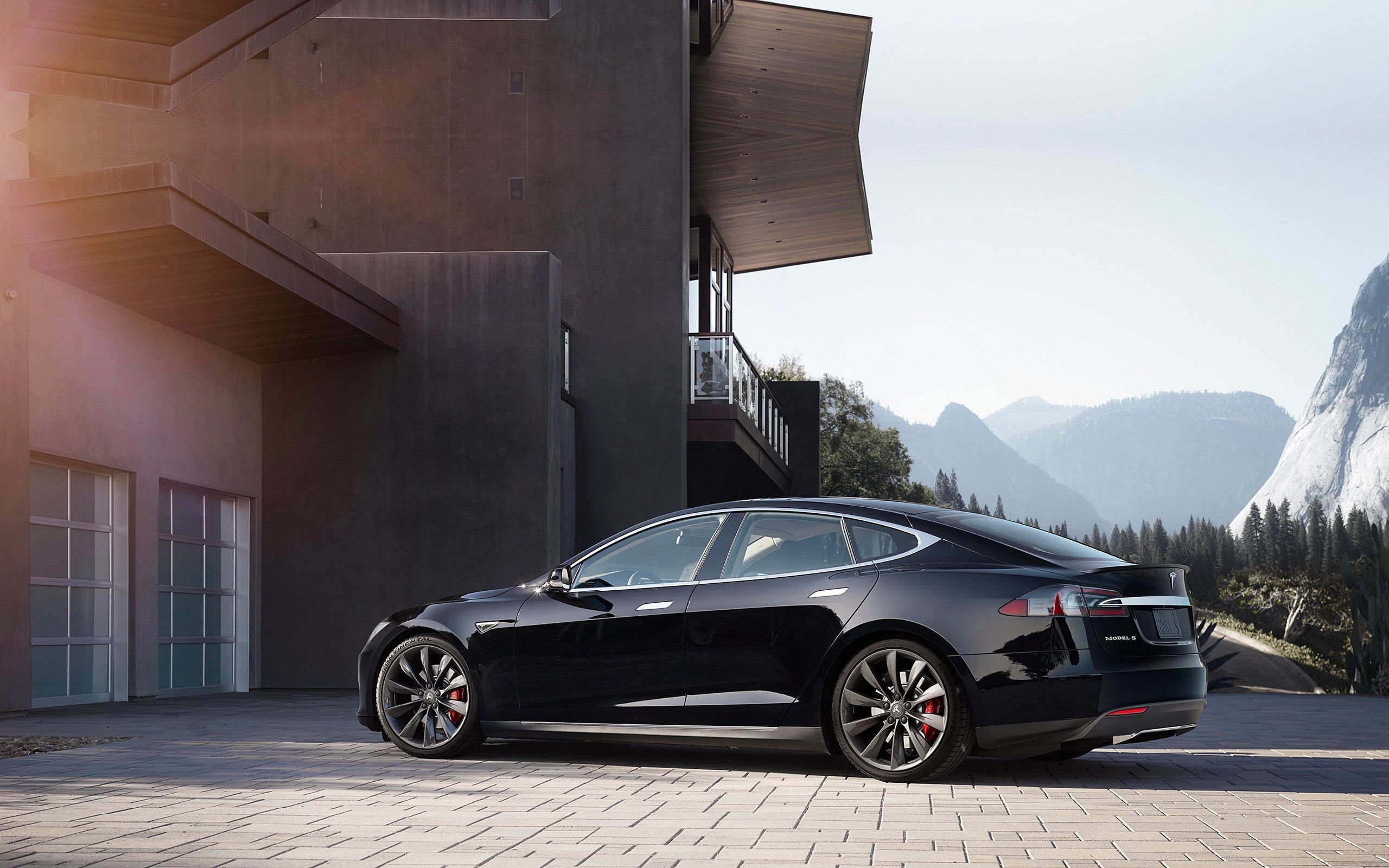 Tesla-Model-S-P85D-2015-Wallpaper.jpg