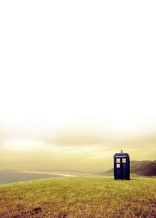 iPhone Tardis Wallpaper. | Doctor Who | Pinterest | Tardis ...