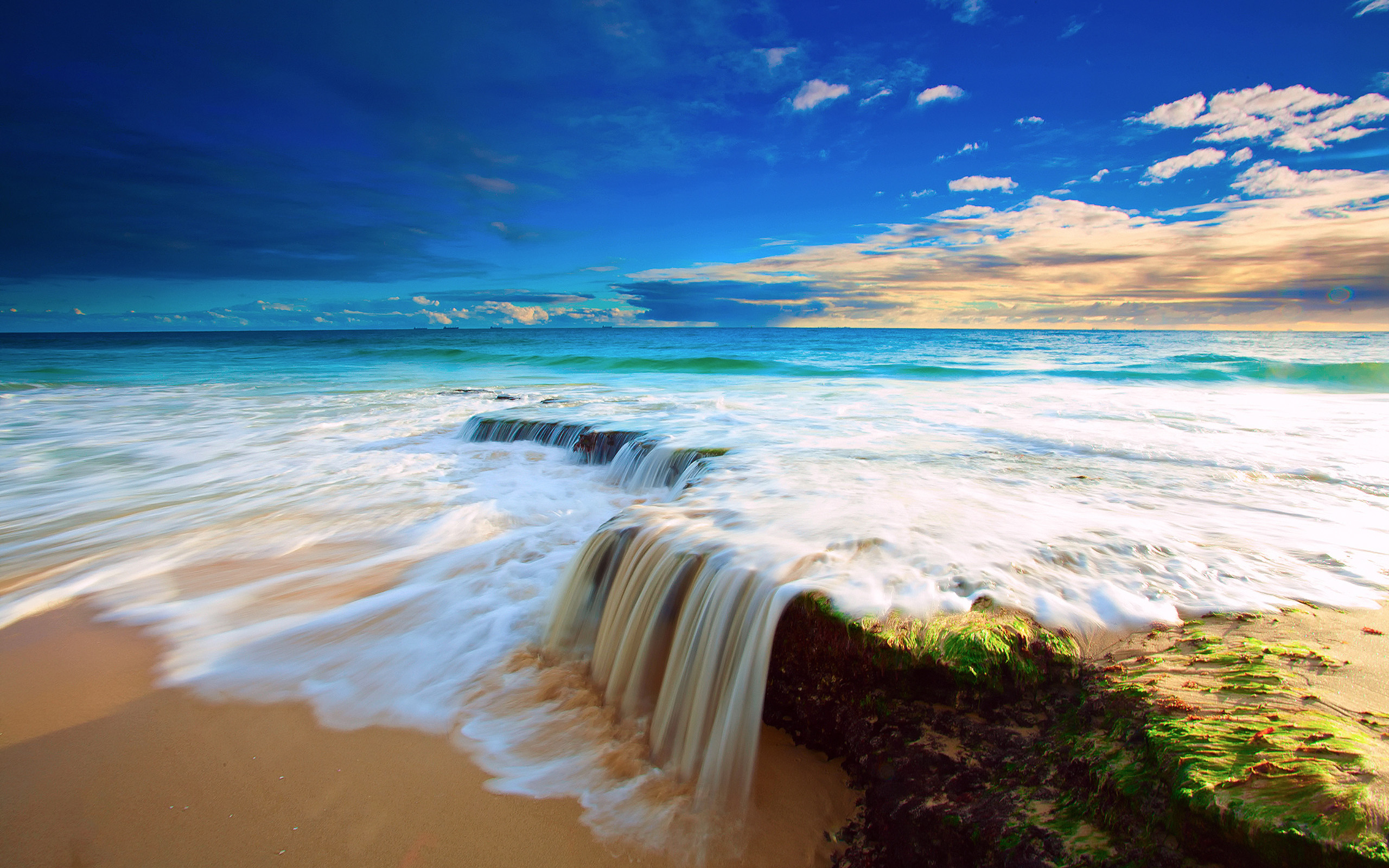 Incoming Tide On Tropical Beach Wallpaper