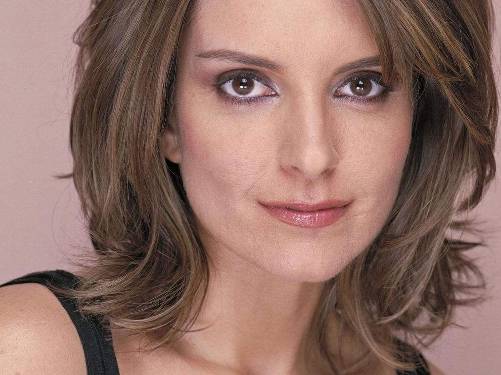 Tina Fey 1600x1200 Wallpapers, 1600x1200 Wallpapers & Pictures