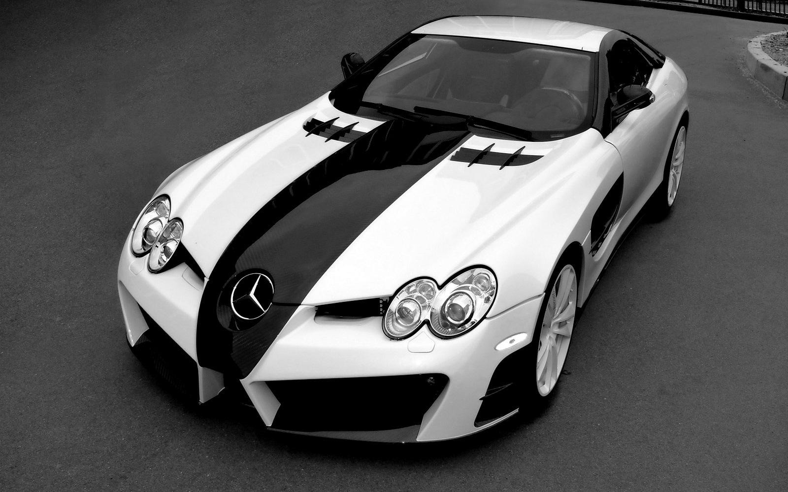 Top 10 High Quality Mercedes Benz Wallpapers - Original Preview ...