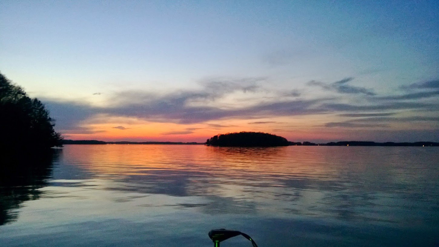 Ranger Boats of Lake Norman: Desk Top Backgrounds For You!