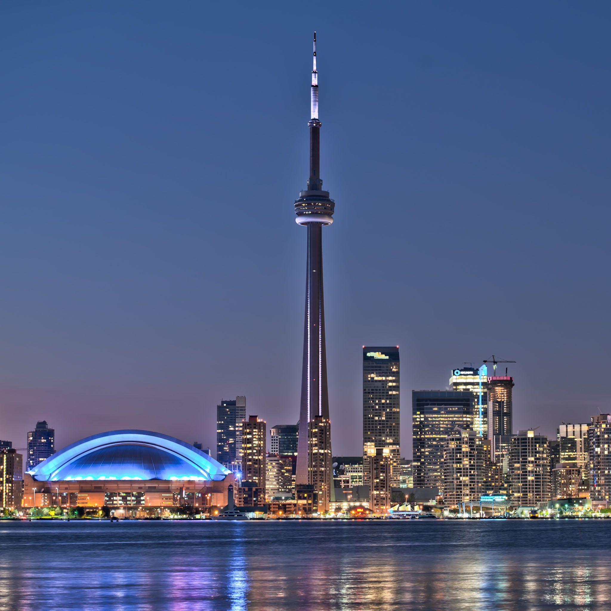 Toronto At Night / HD iPad Wallpapers