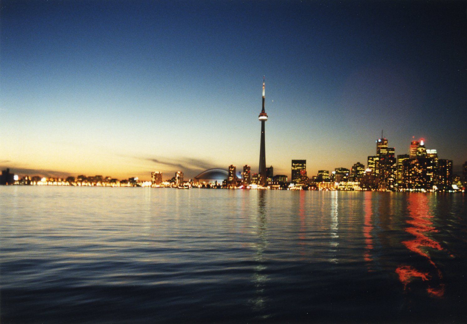 toronto-skyline.jpg » Toronto Skyline Pictures, Photos, Images ...