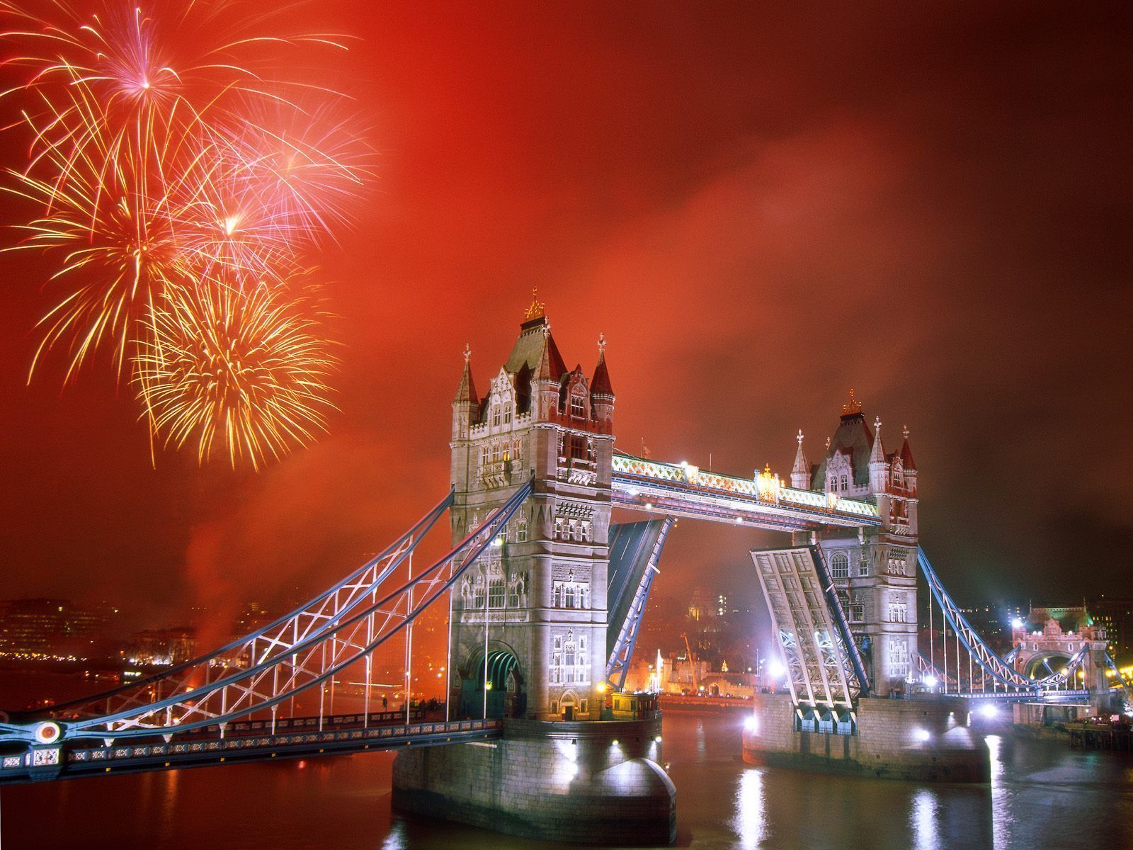 Tower Bridge at Night Wallpapers | Best Wallpapers Fan|Download ...