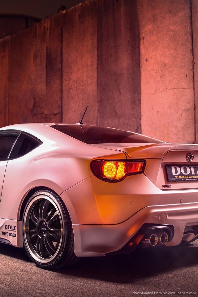 Download Dotz Shift Toyota GT86 Sideview Wallpaper For iPhone 4