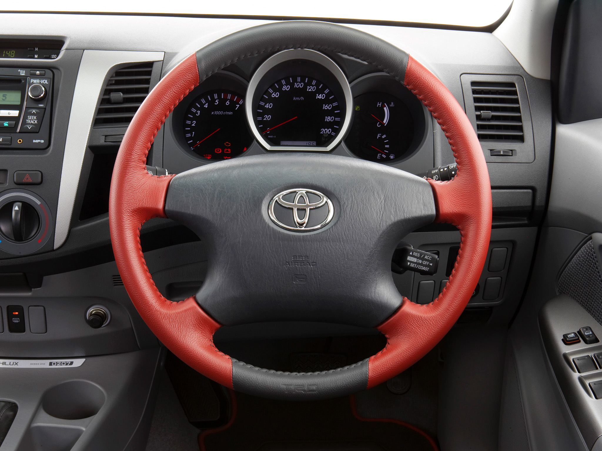 Front panel TRD Toyota Hilux '2008–pr.