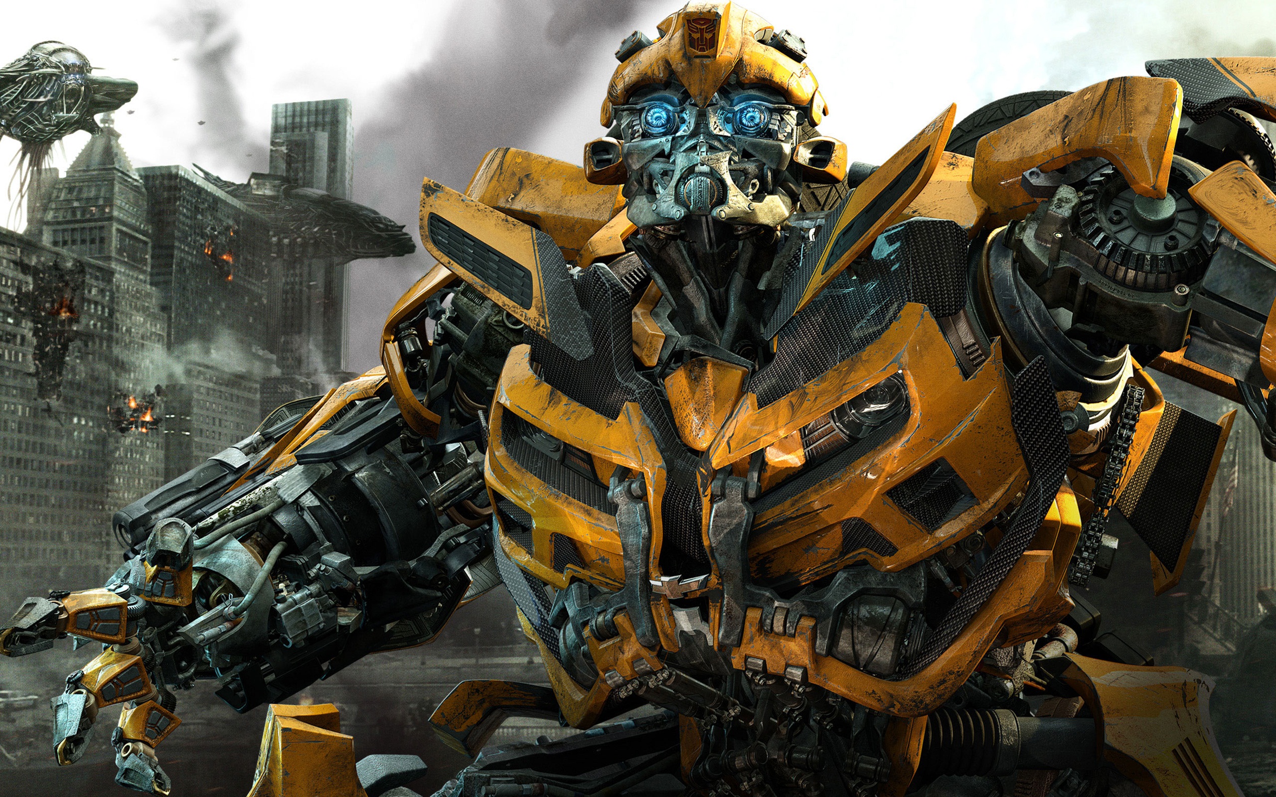 Bumblebee in Transformers 3 Wallpapers HD Backgrounds