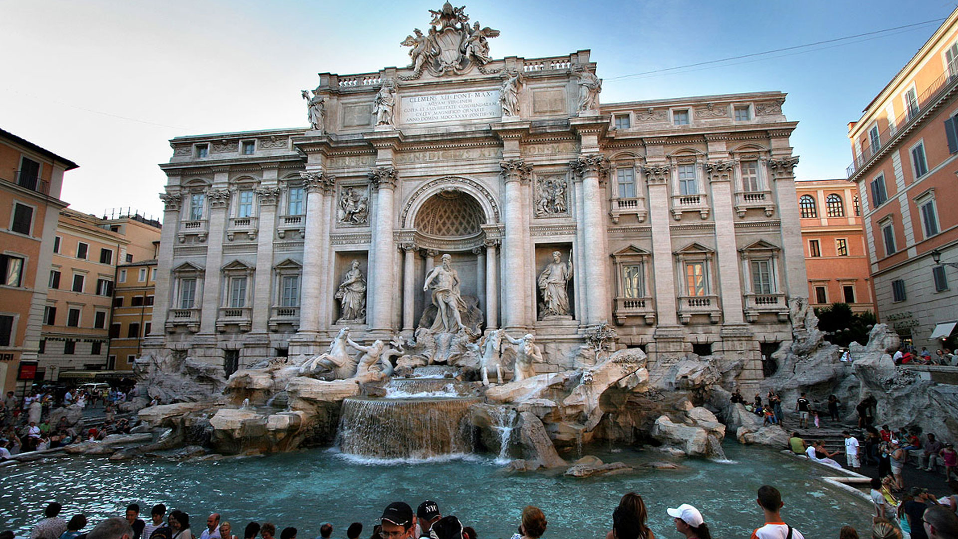 Trevi Fountain Rome Italy #6971668