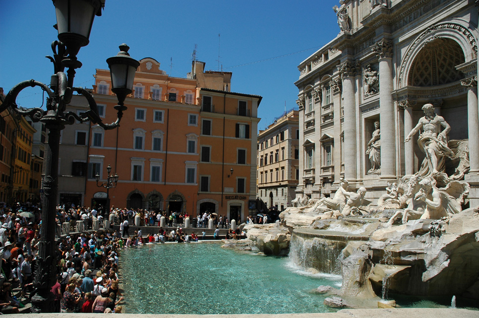 Rome Italy Travel Pictures: Roma, Trevi Fountain