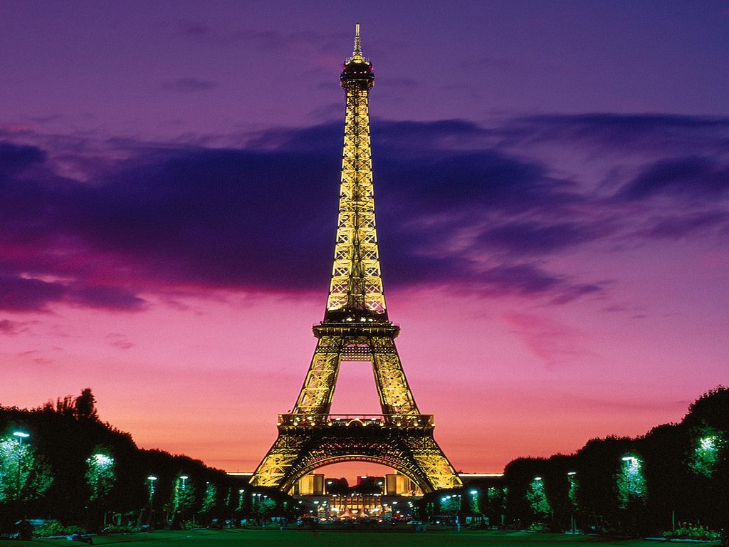 Gallery for - the eiffel tower wallpaper tumblr