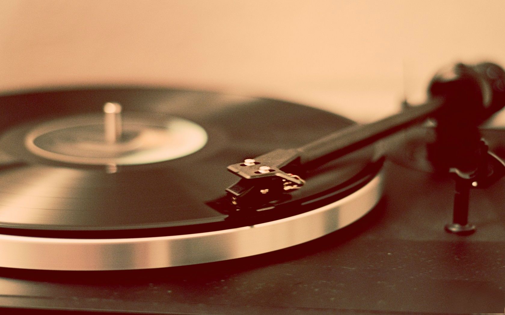 Turntable Record Player Wallpapers - 1680x1050 - 328229