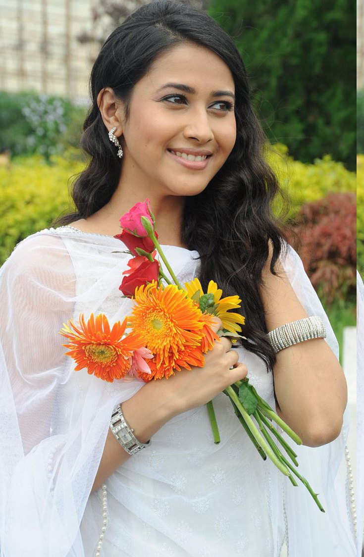 Panchi Bora tv actress photos 1 - Tamil movies, Telugu film